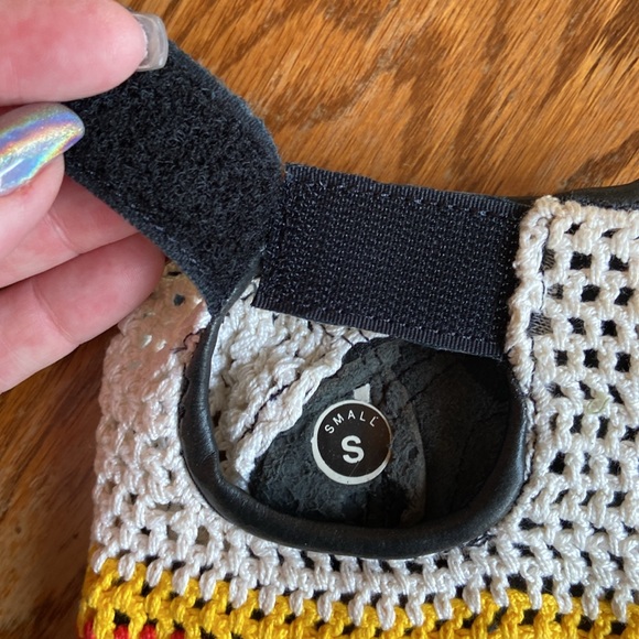 Fingerless Gloves Crochet & leather with Stripes - Picture 7 of 13